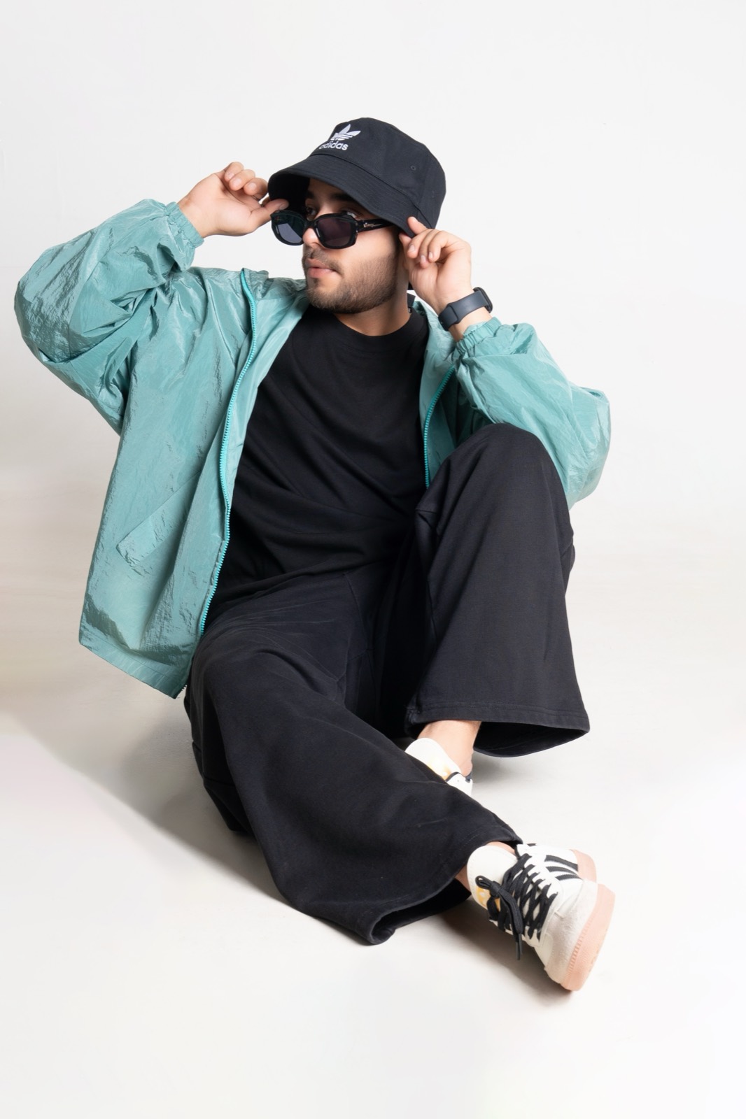 YOSCHI press portrait